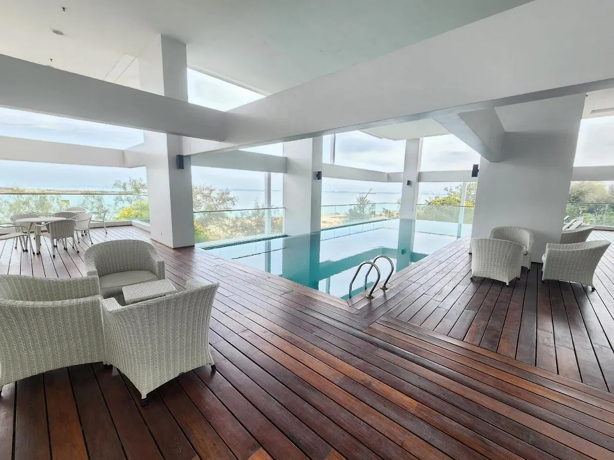 Sunrise Gurney Executive Premium Large Suite George Town