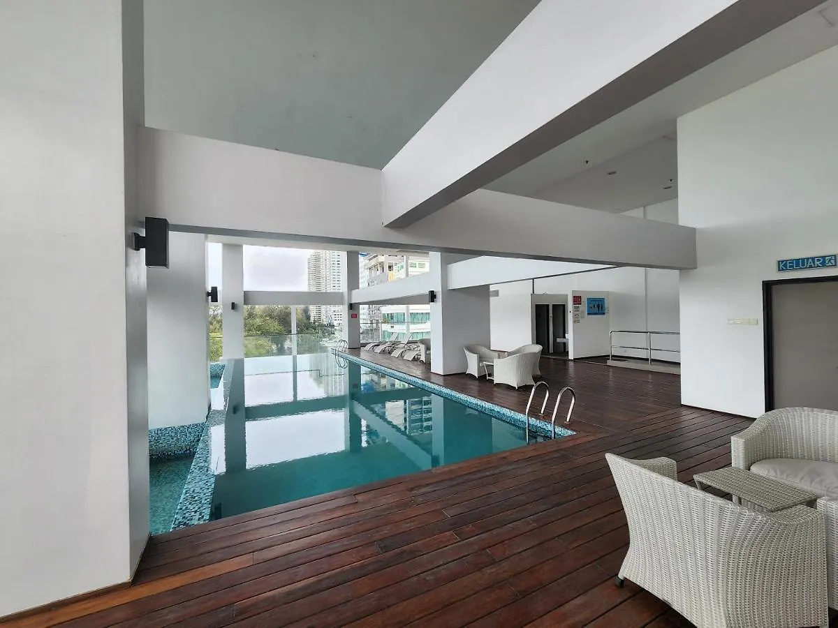 Sunrise Gurney Executive Premium Large Suite George Town 0*,
