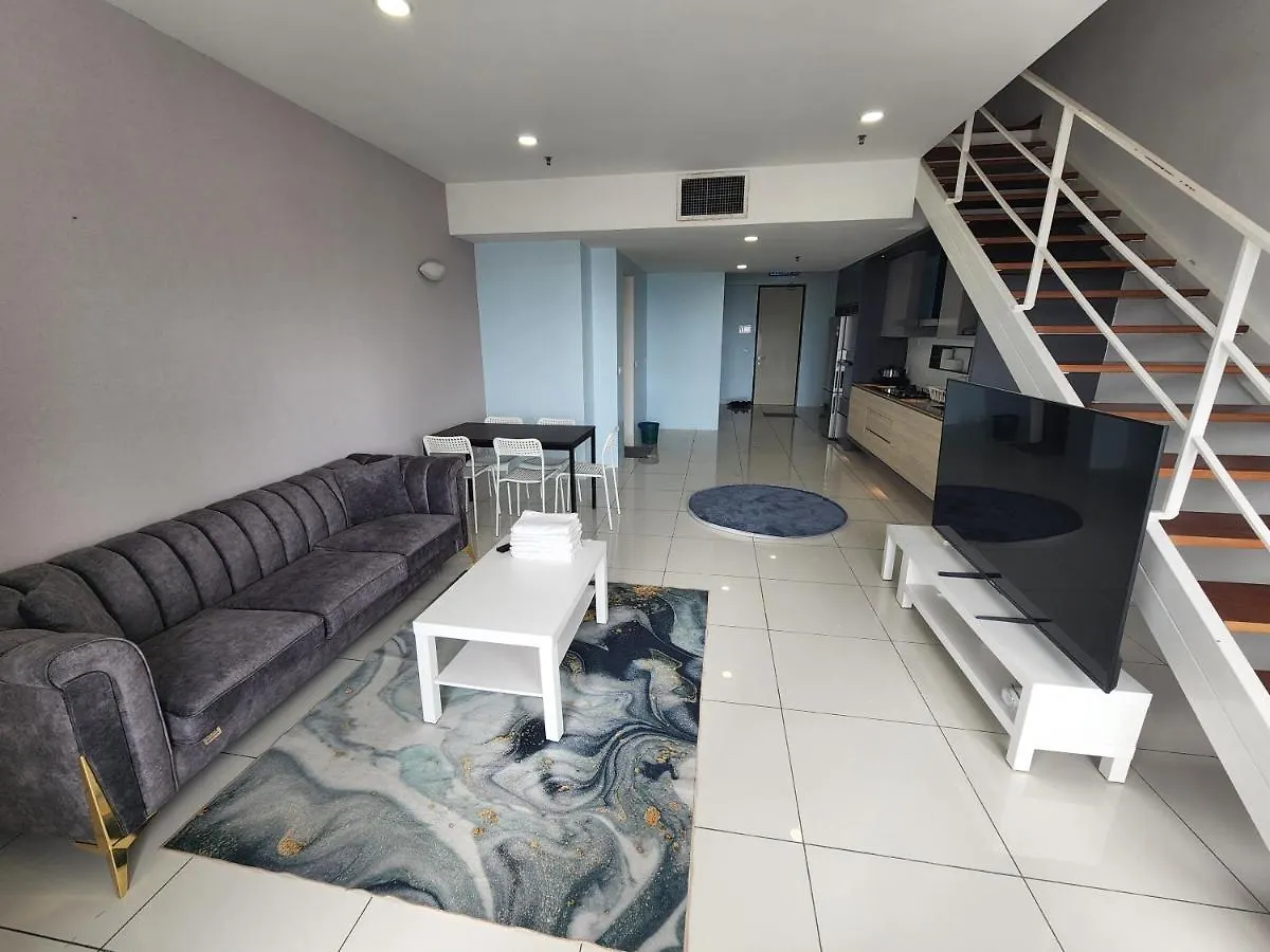 Sunrise Gurney Executive Premium Large Suite George Town